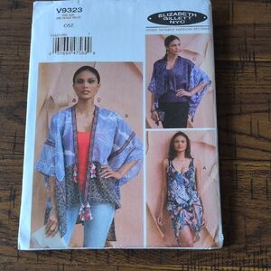 Elizabeth Gillett NYC Vogue Blue Patterned Kimono